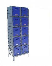 Food locker standard on a 5 tier & 2 wide frame